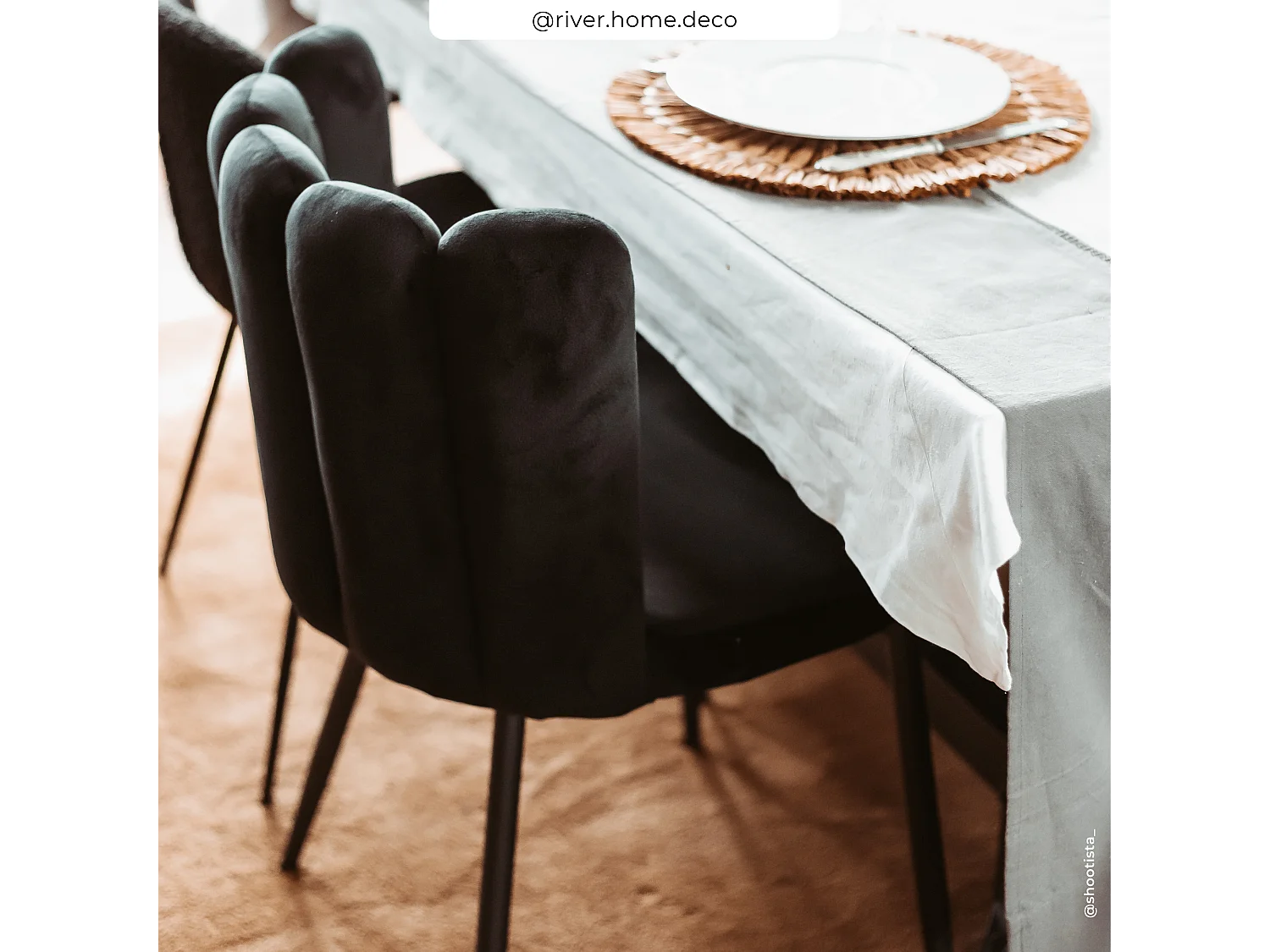 Set di 2 sedie in velluto nero con gambe in metallo nero - Rosy