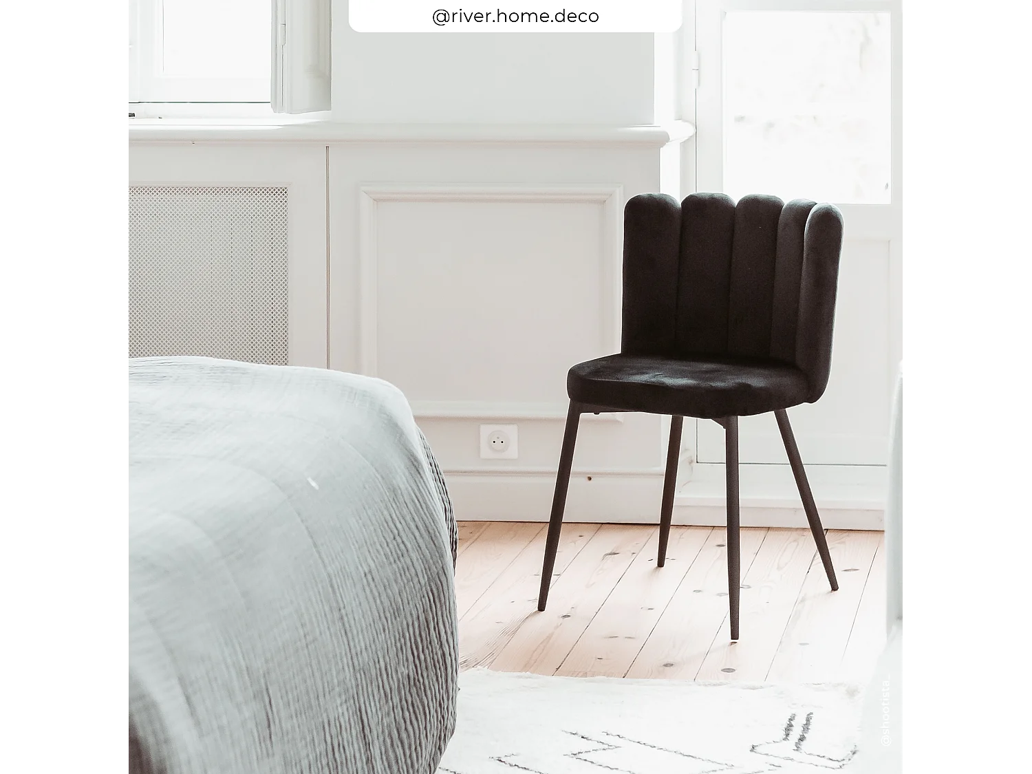 Set di 2 sedie in velluto nero con gambe in metallo nero - Rosy