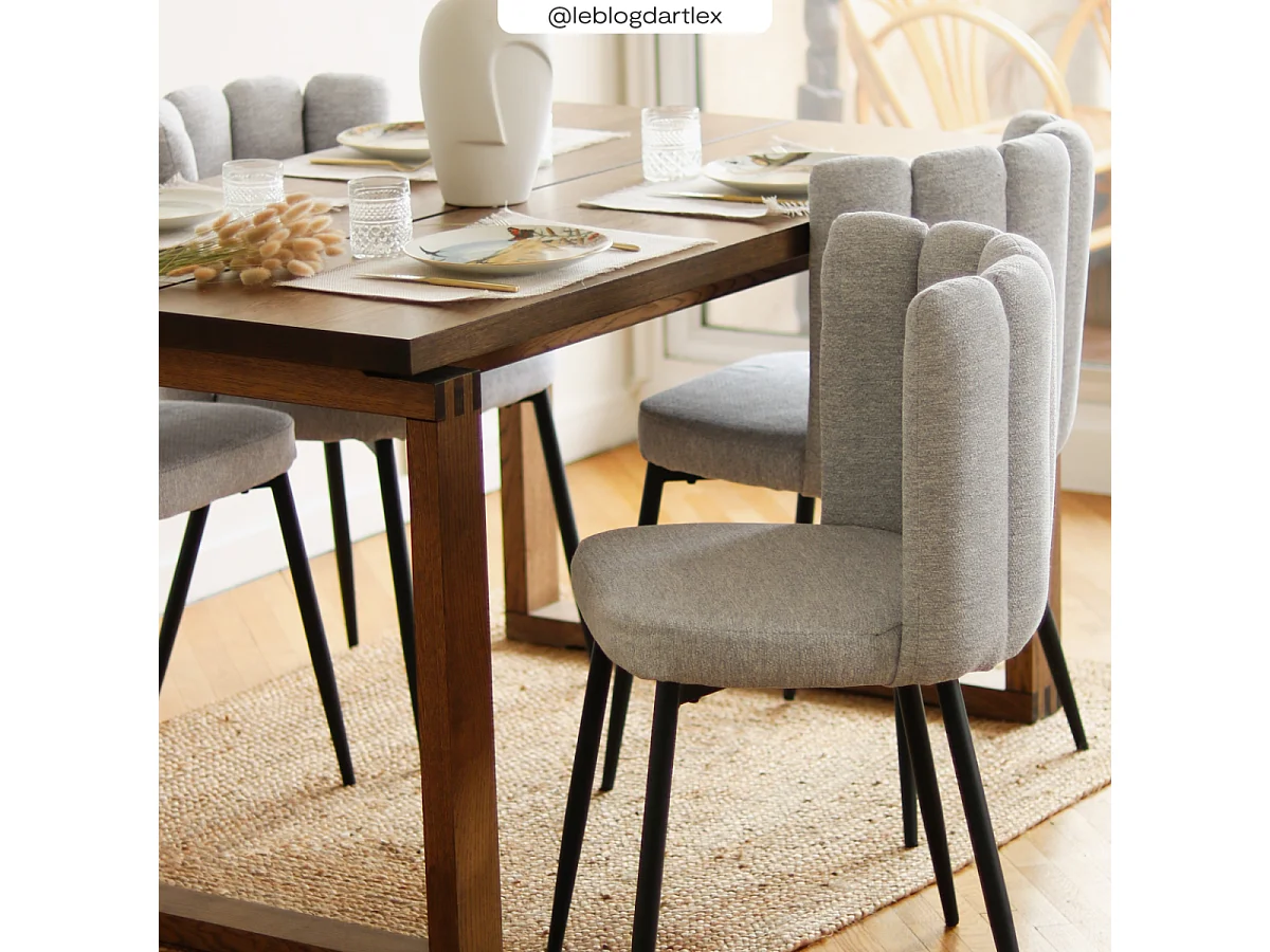 Set de 2 sillas de tela gris con patas de metal negras - Rosy