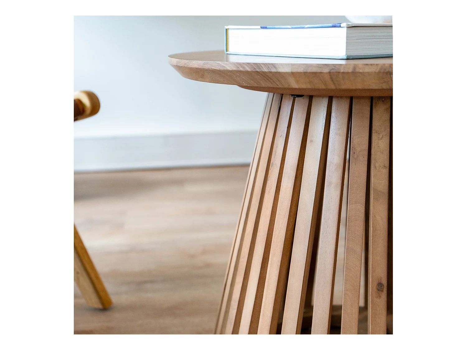 Table d'appoint ronde bois clair en bois d'acacia D50 cm - Képès