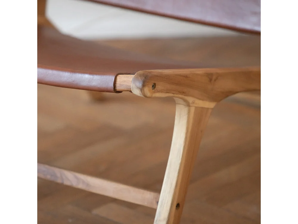 Poltrona in teak e cuoio marrone liscio - Kuna