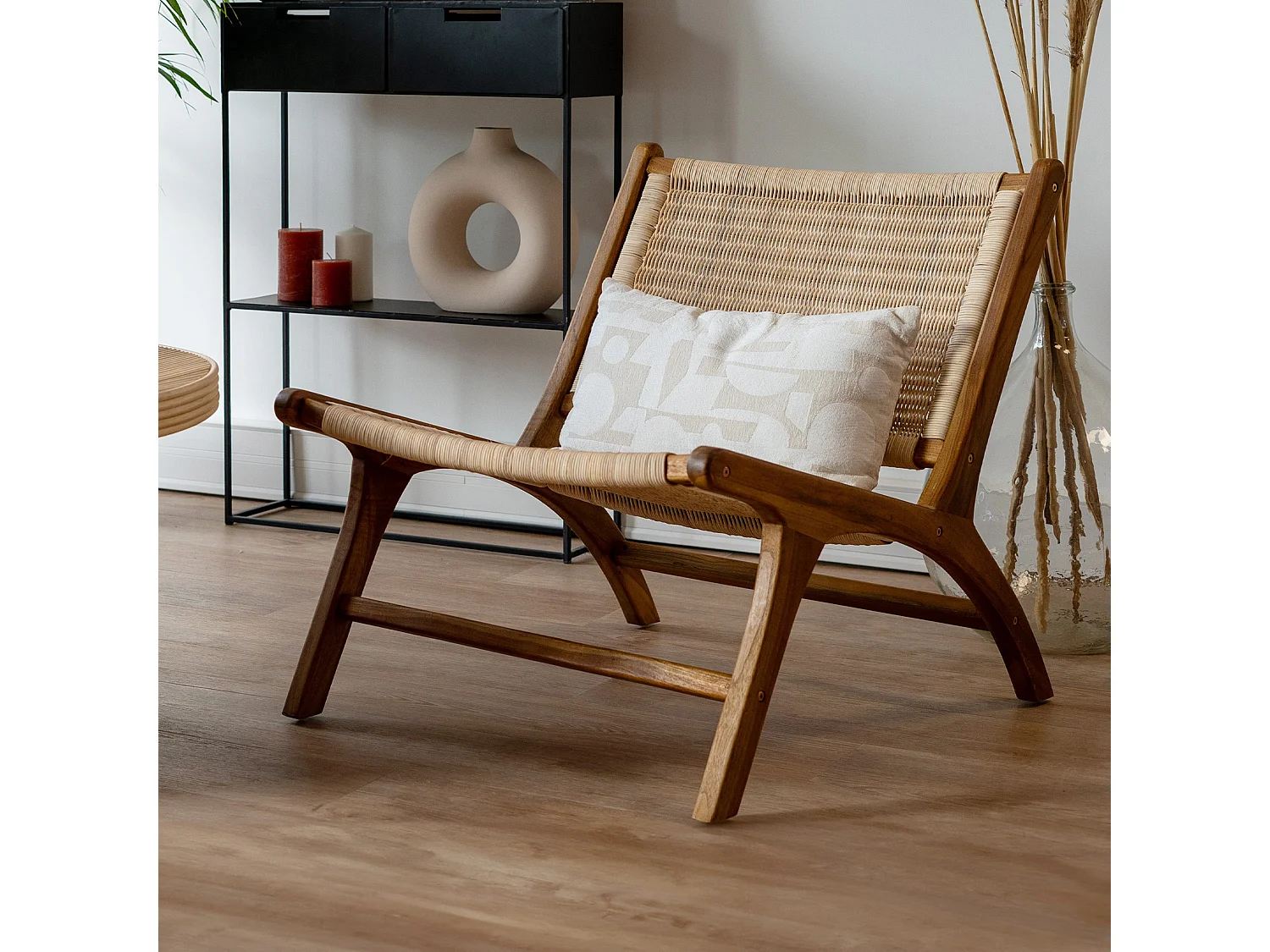 Sillón de madera de teca y ratán natural - Kilka