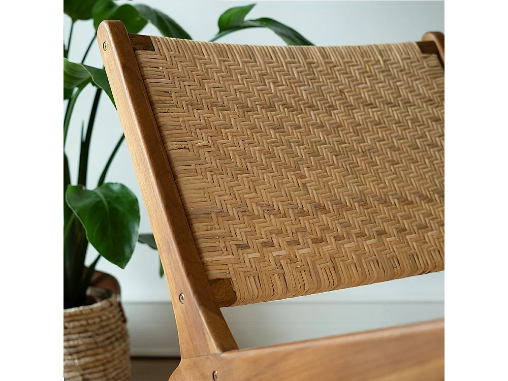 Fauteuil en bois de teck et tressage chevron en rotin - Kilka