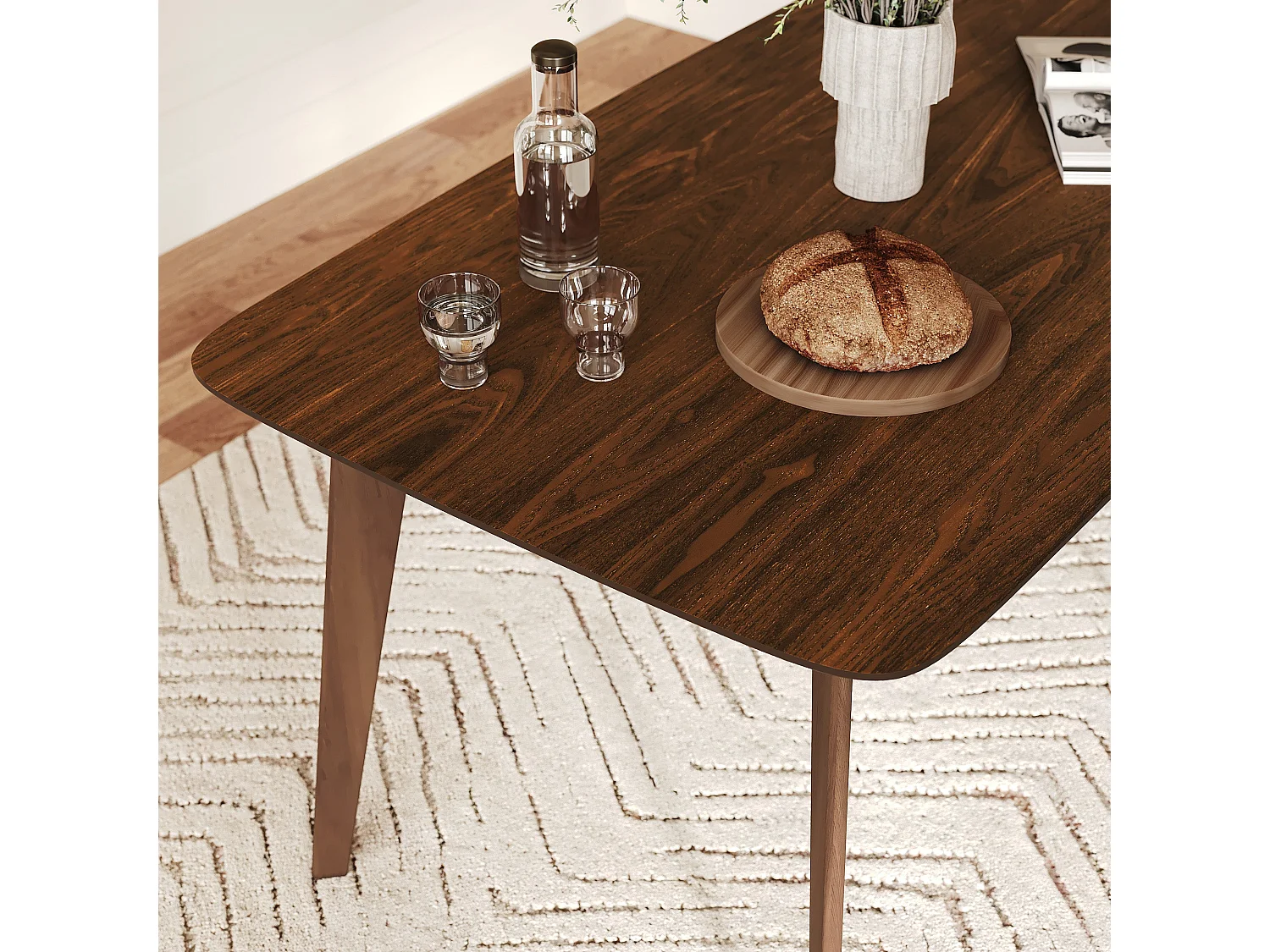 Table rectangulaire 4/6 personnes extensible en bois foncé 150/180 cm - Oman