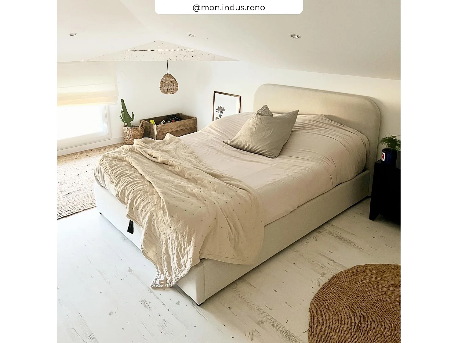 Lit double avec coffre 140x190 cm en tissu gris/beige - Tilly