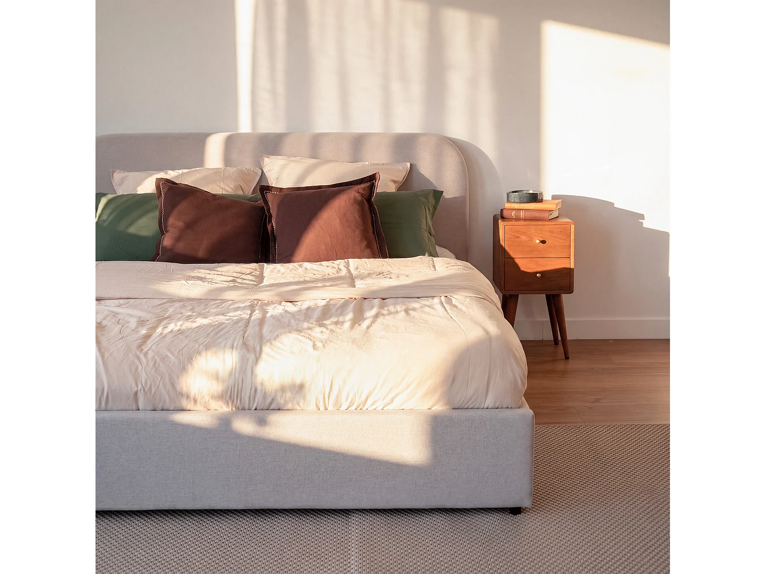 Cama doble con arcón 160x200 cm en tejido gris/beige - Tilly