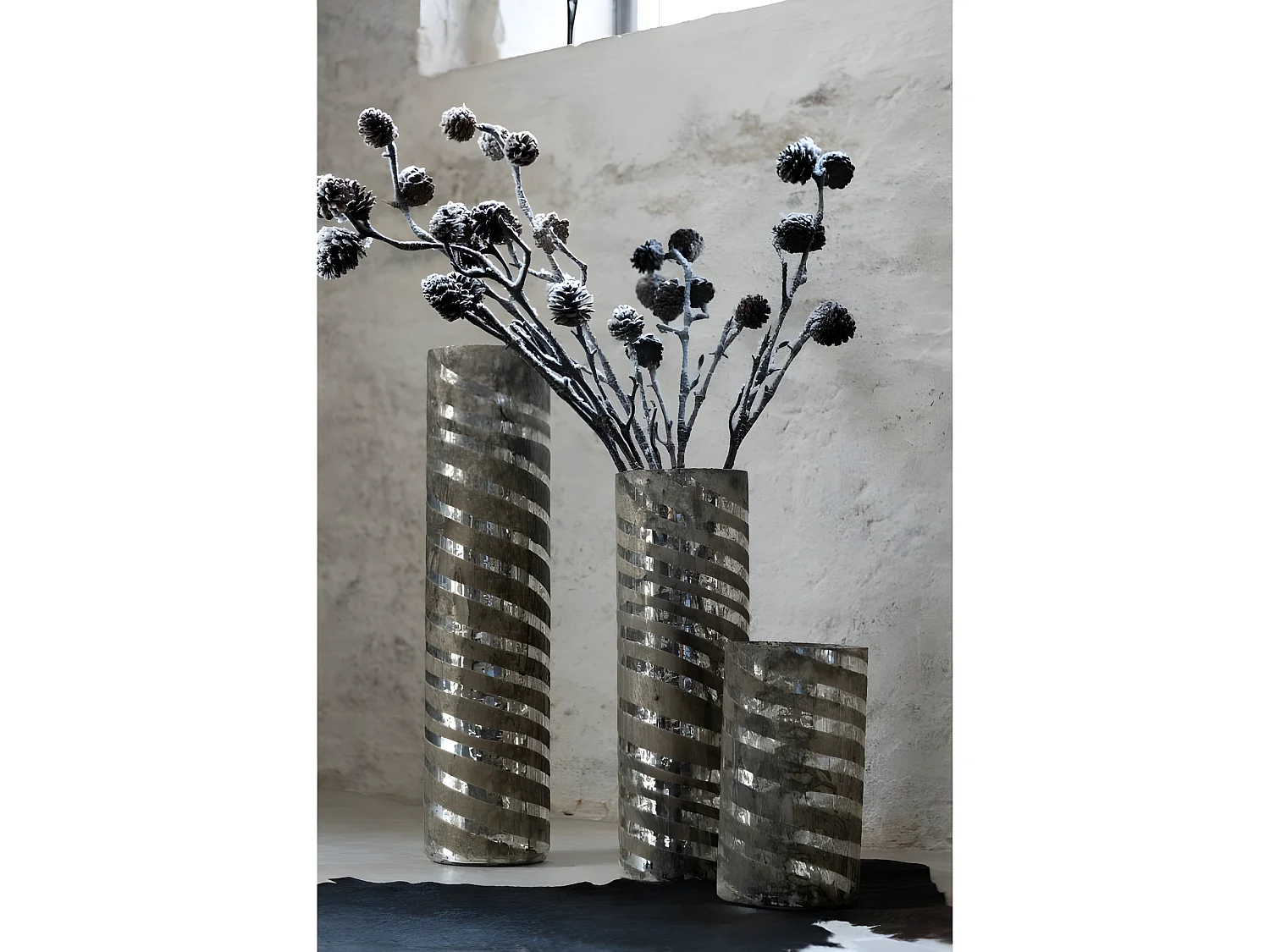 Jarrón líneas redondo cristal plata Alt. 28 cm