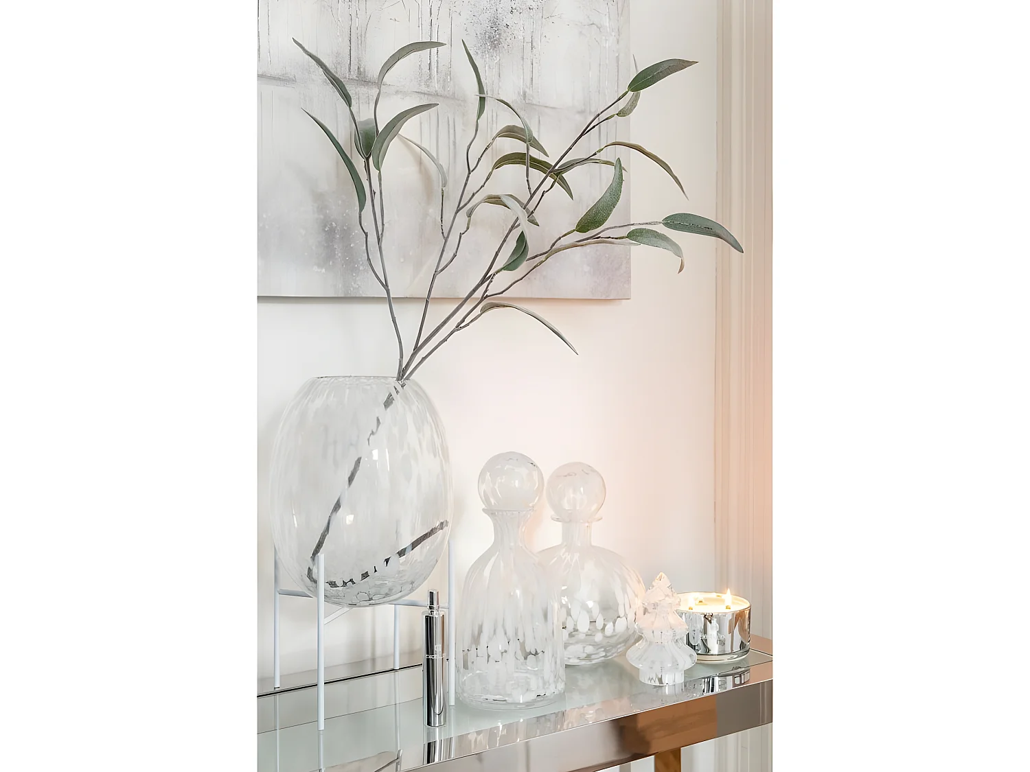 Vase décoratif sur pied en verre blanc 20x20x37 cm