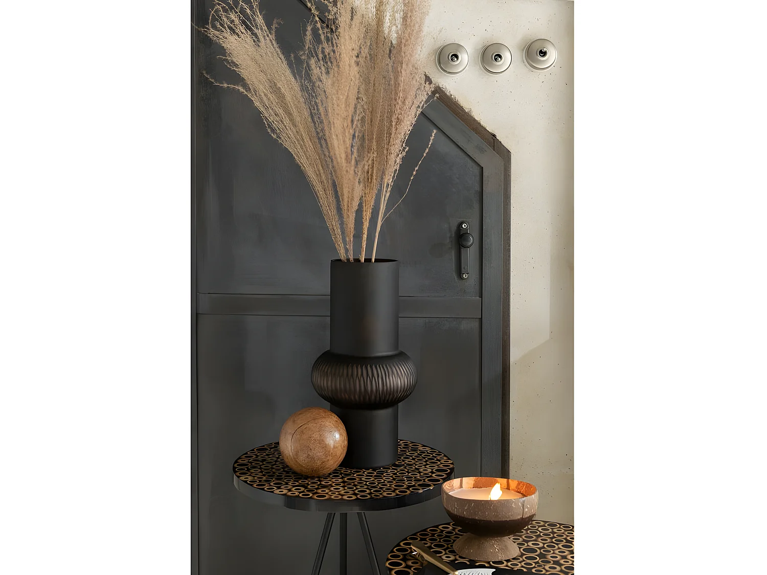 Vaso con anello in vetro marrone 19x19x35 cm