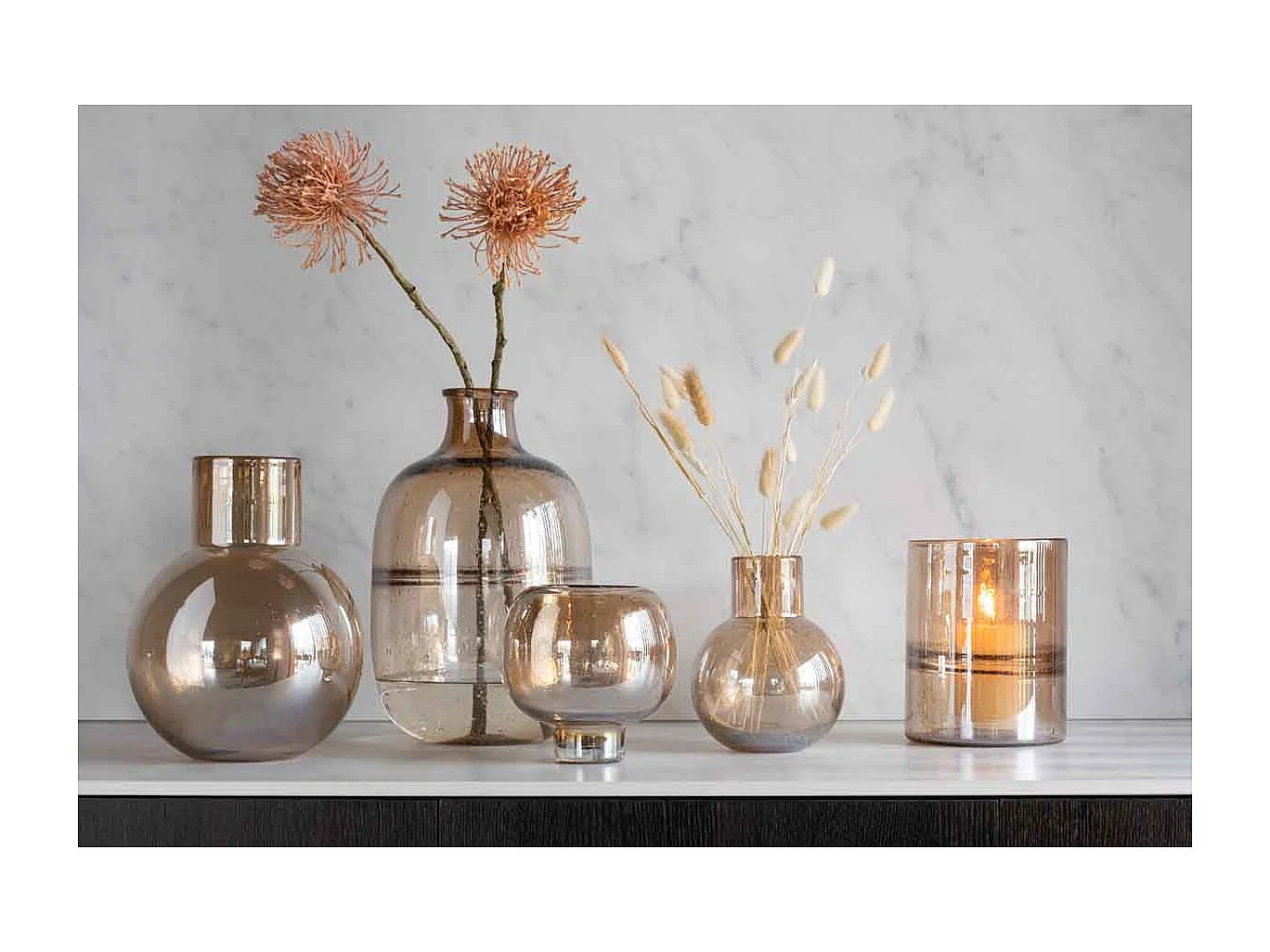 Vaso a sfera con collo in vetro marrone 24x24x29 cm