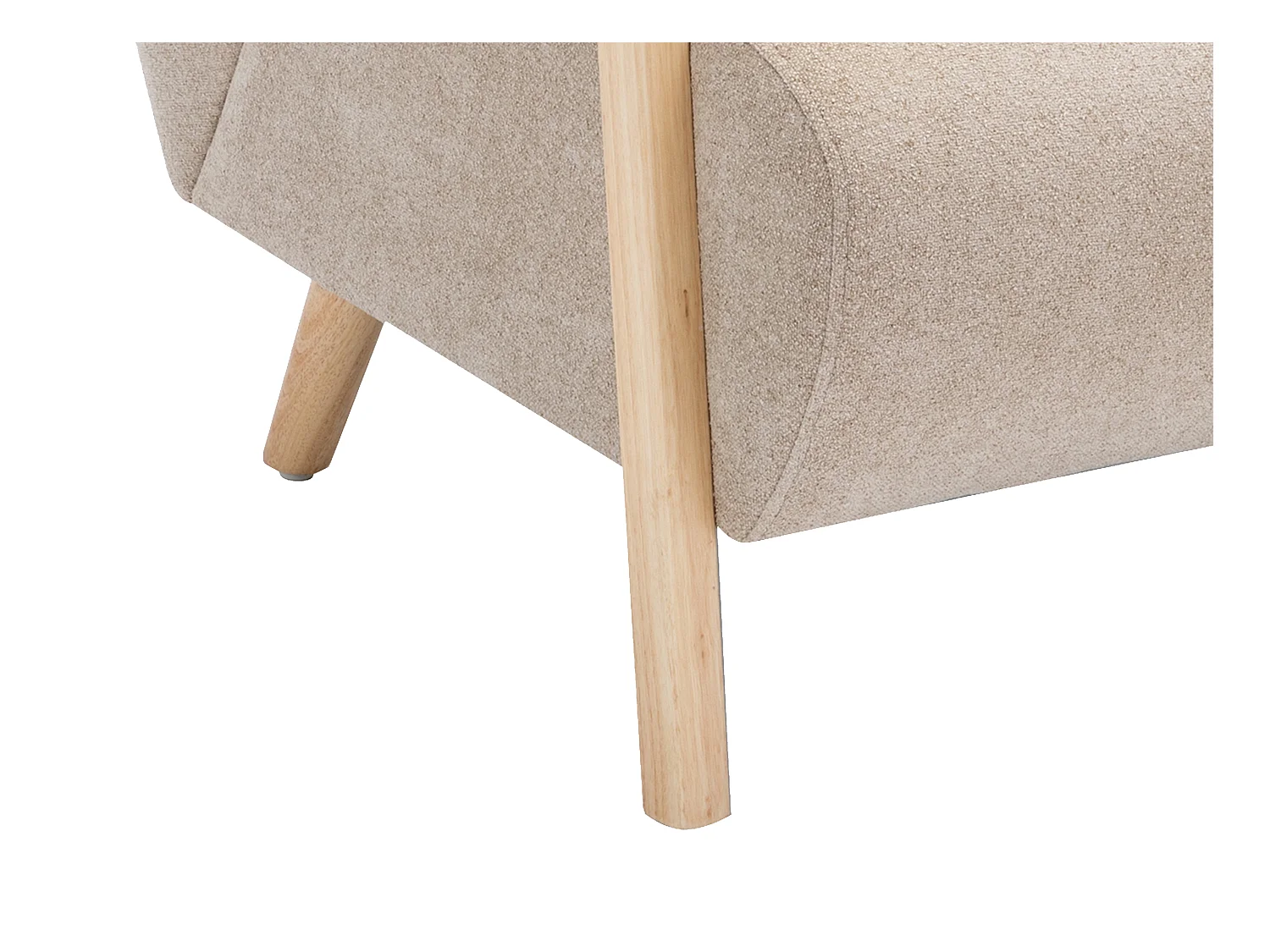 Sillón de tela beige y madera JULOMO