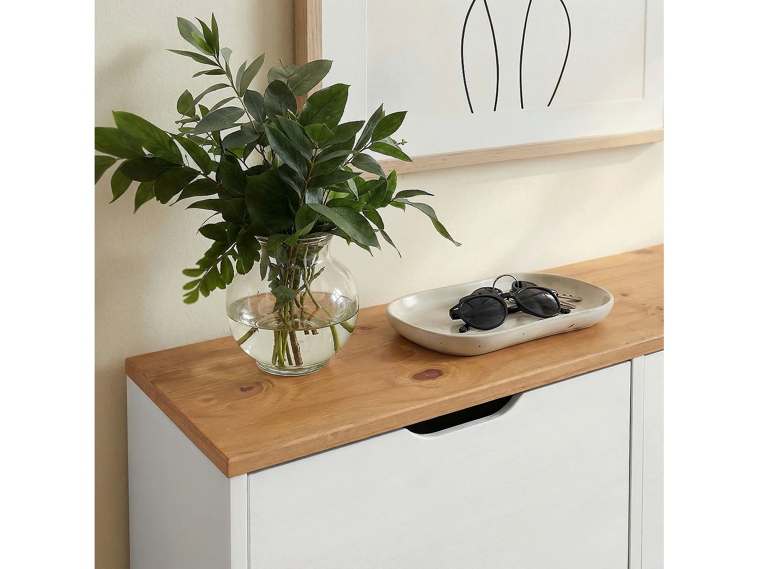 Meuble à chaussures BASIL armoire avec 2 x 2 abattants rangement pour 16 paires, en pin massif lasuré blanc et brun