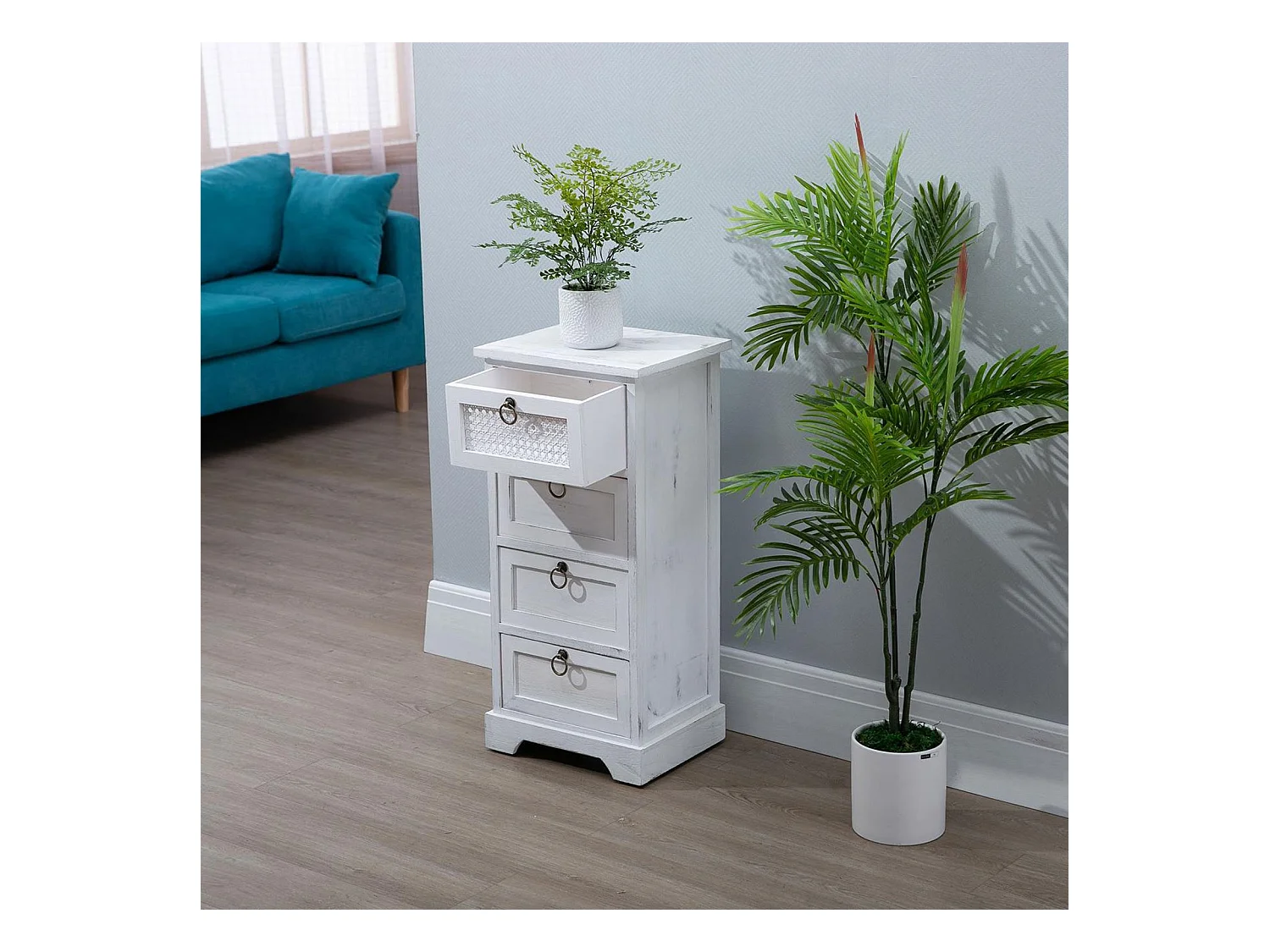 Chiffonnier IRMA petite commode avec 4 tiroirs, en bois de paulownia blanc style shabby chic vintage bohême avec déco en rotin