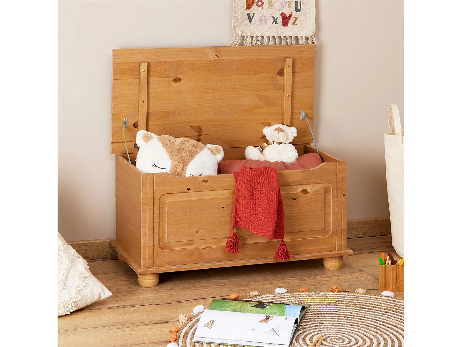 Coffre de rangement BRISTOL banc avec abattant en pin massif finition teintée cirée