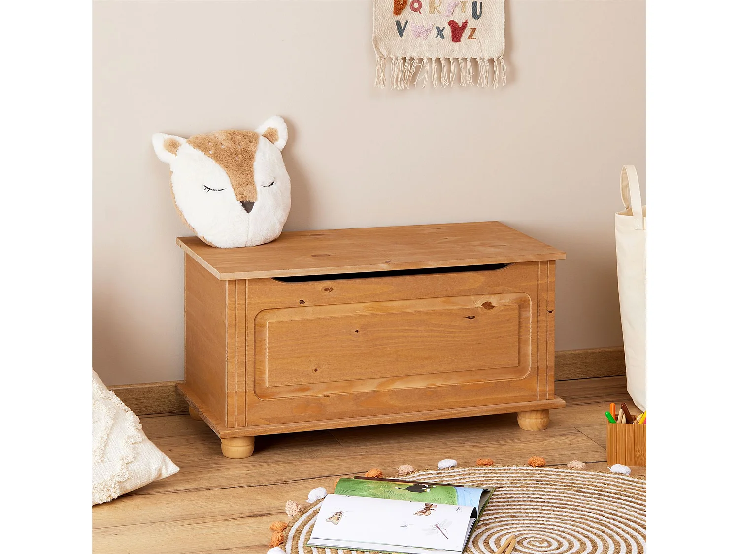 Coffre de rangement BRISTOL banc avec abattant en pin massif finition teintée cirée