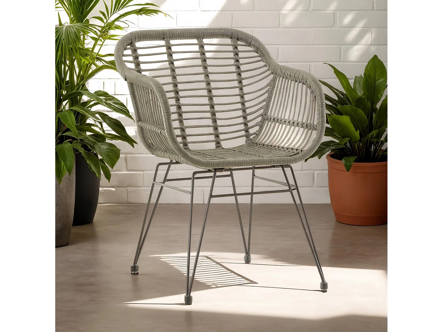 Lot de 2 chaises de jardin PARAMO, imitation rotin gris fauteuil d'extérieur pour terrasse ou balcon résistant aux UV