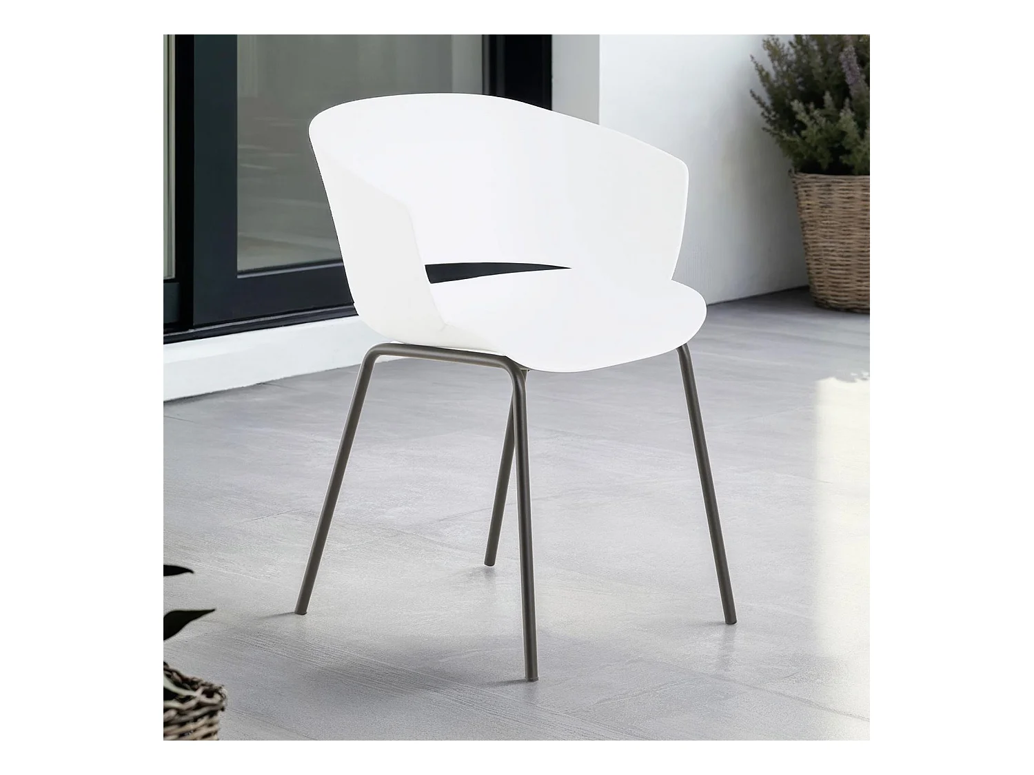 Lot de 4 chaises de jardin NIVEL fauteuil d'extérieur en plastique blanc résistant aux UV et pieds en métal noir