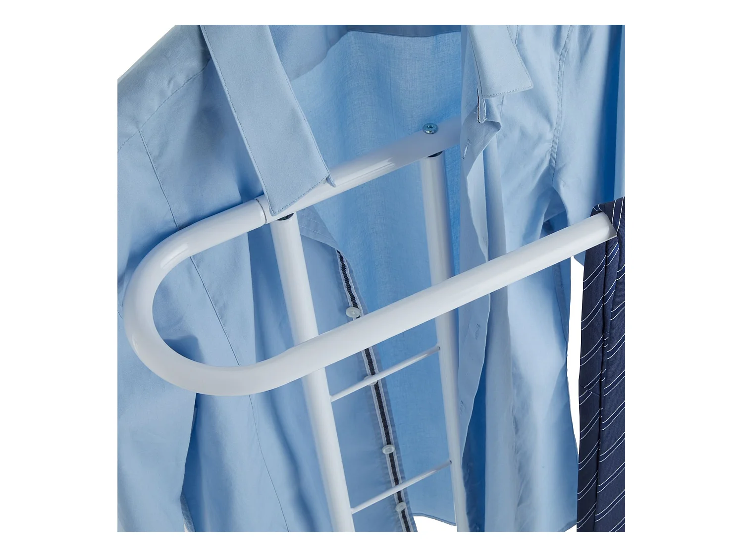 Valet de chambre valet de nuit CAMILO chevalet de nuit avec cintre pour veste et portant pour pantalons, en métal laqué blanc