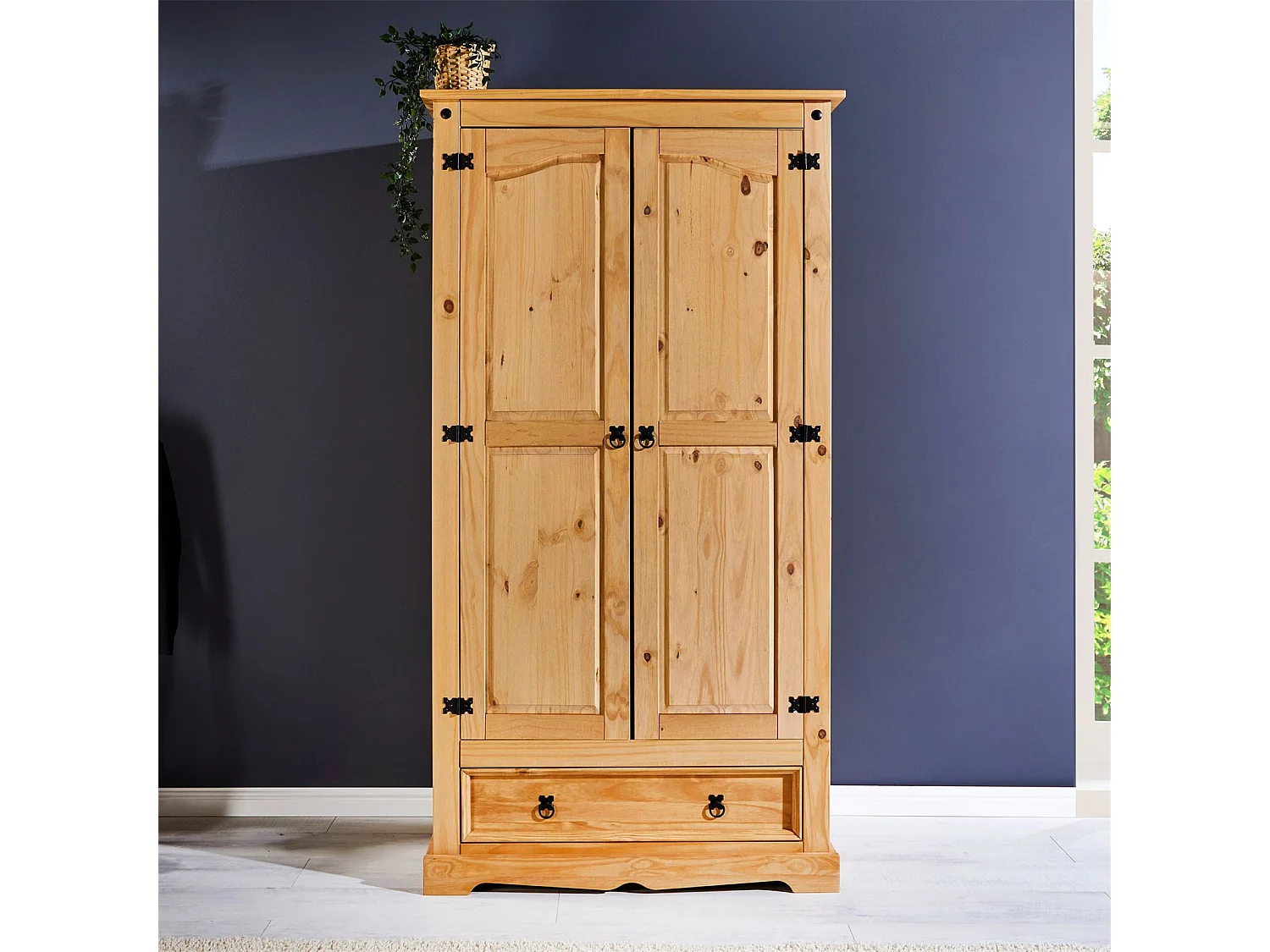 Armoire TEQUILA penderie pour vêtements style mexicain avec 2 portes 1 étagère 1 tiroir, en pin massif finition teintée/cirée