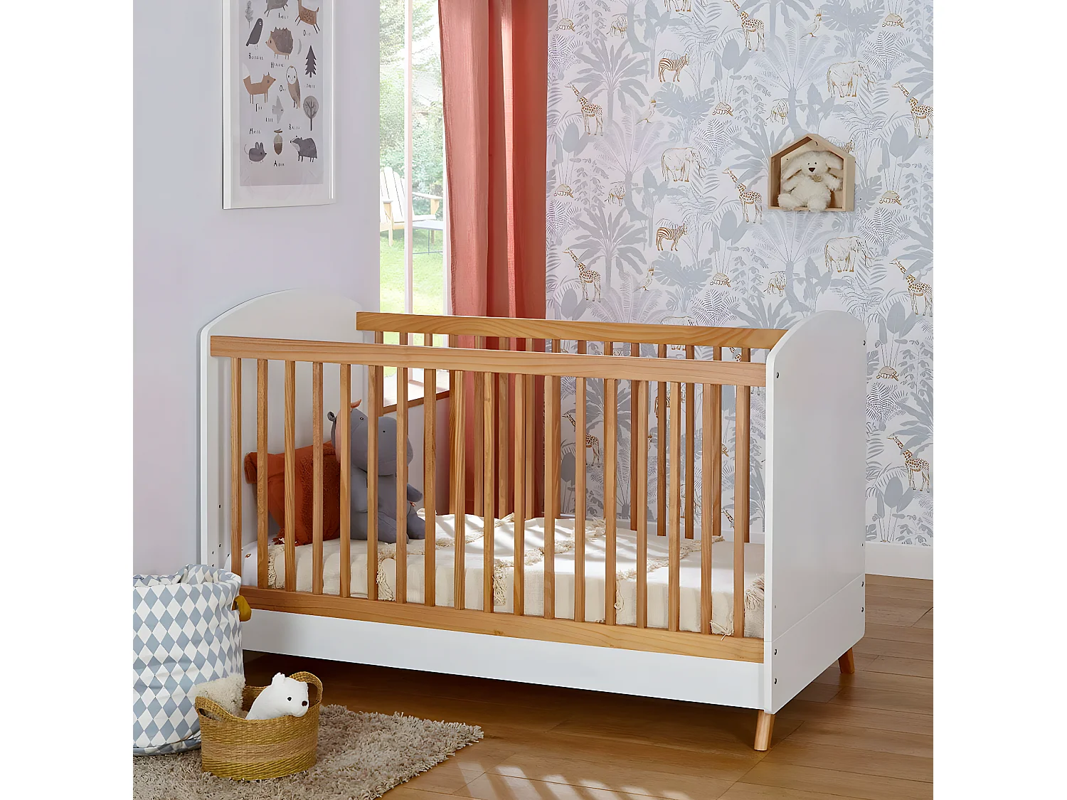 Pack lit bébé évolutif Montessori avec matelas 70x140 cm panneaux de fibres blanc et noisette KOMBU