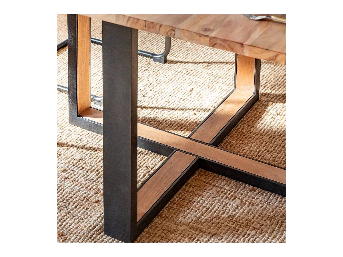 Table à manger en bois d'acacia Laurie