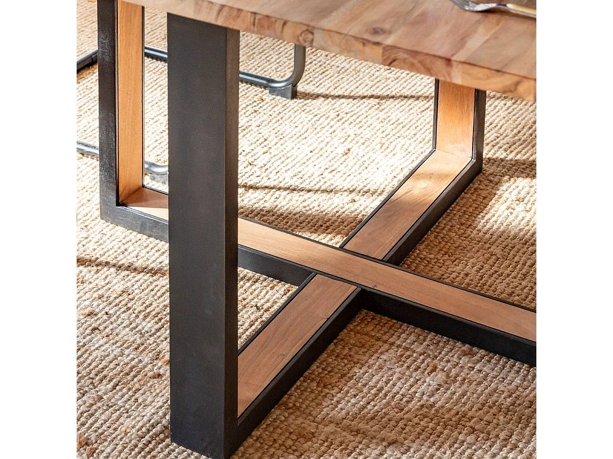 Table à manger en bois d'acacia Laurie