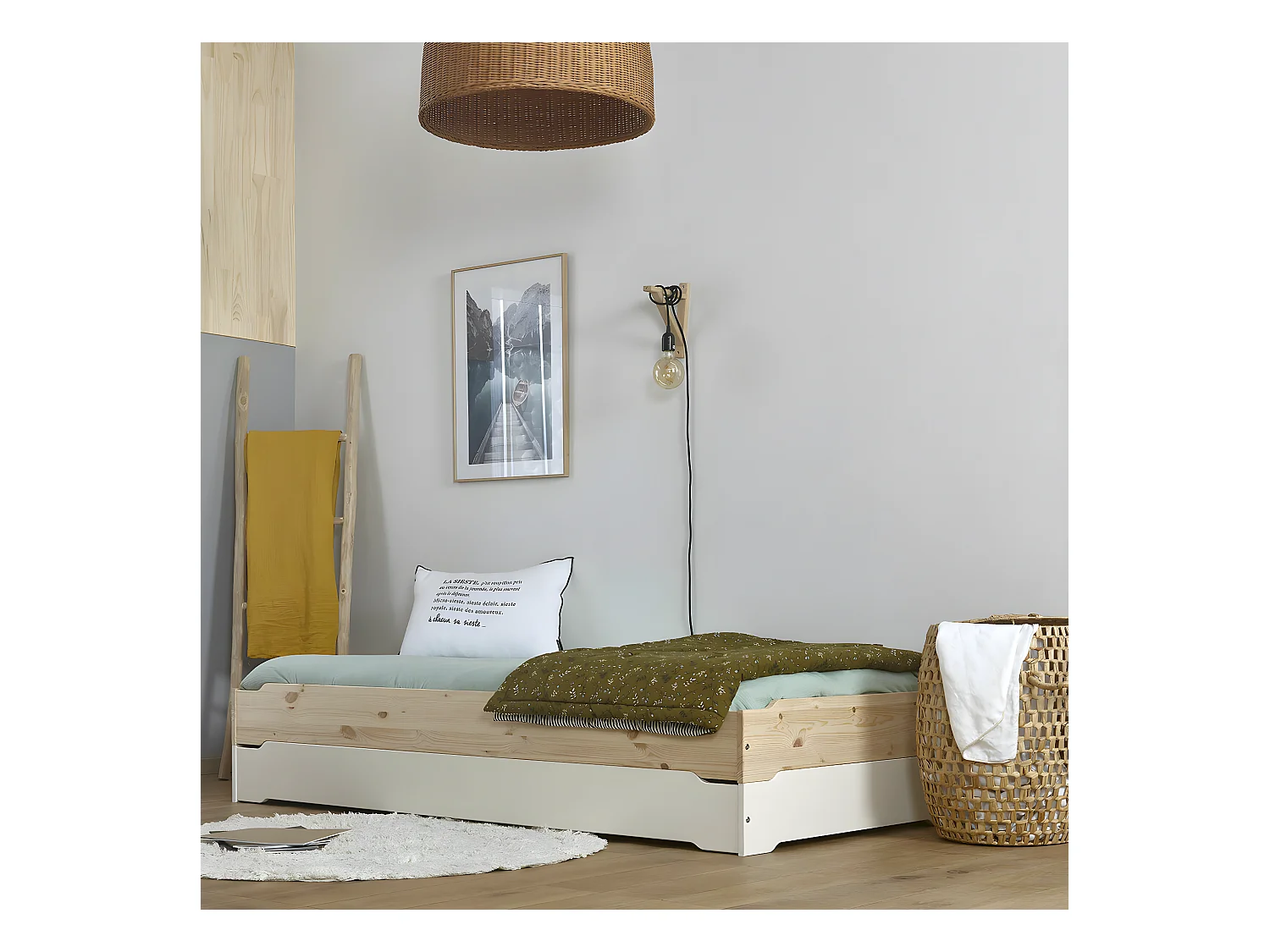 Lit empilable 90x190 cm bois massif bois naturel JELLY