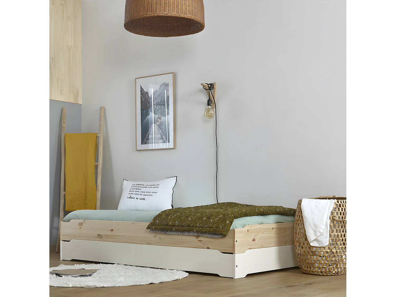 Lit empilable 90x190 cm bois massif bois naturel JELLY