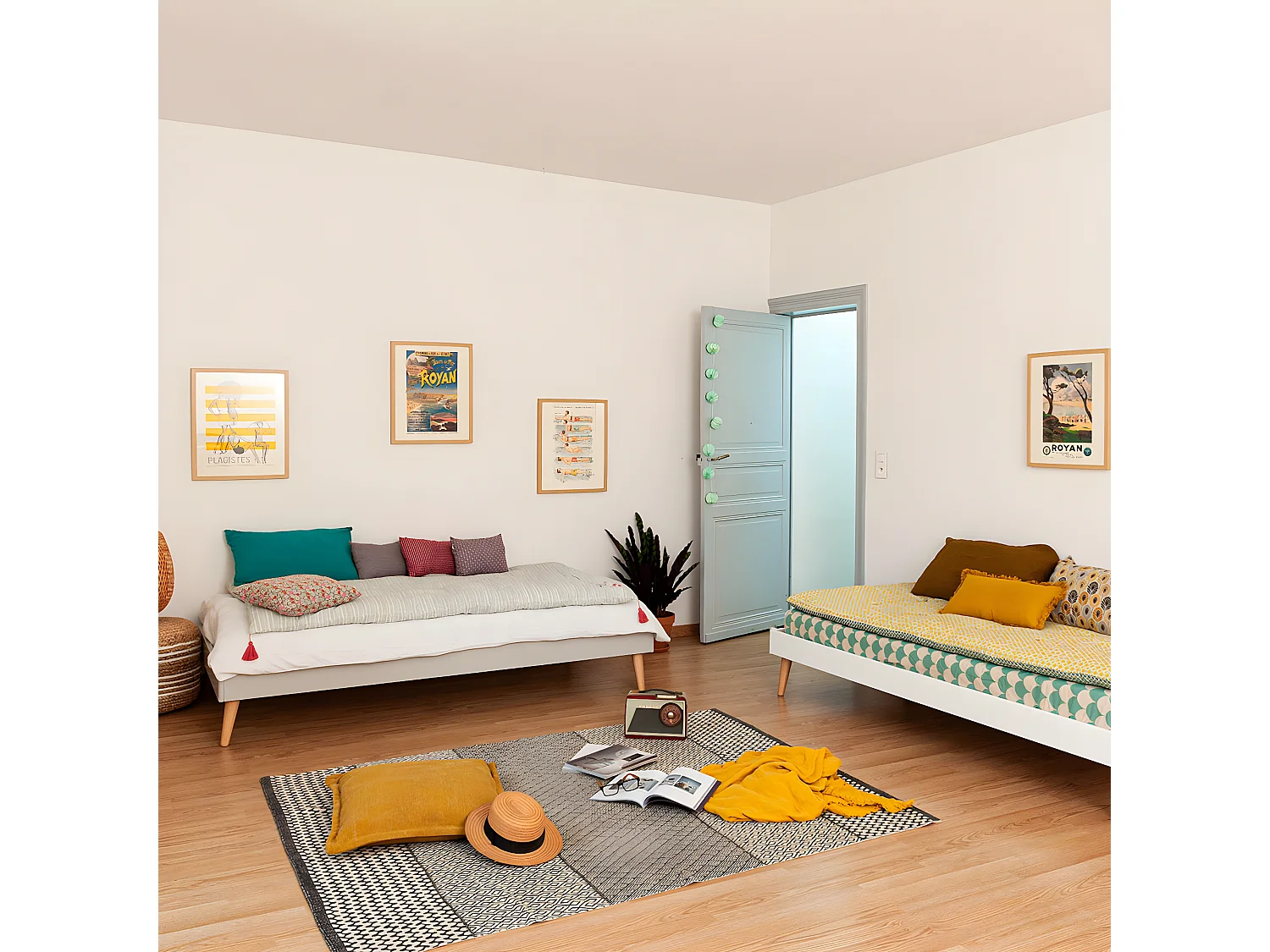 Pack lit avec pieds et matelas 90x190 cm bois massif bois naturel DORIS