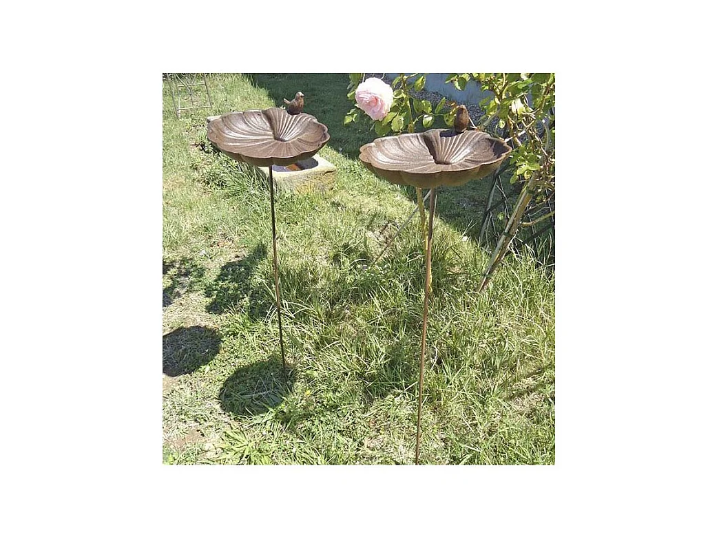 Bain oiseaux en fonte Coquille 105 x 27 cm