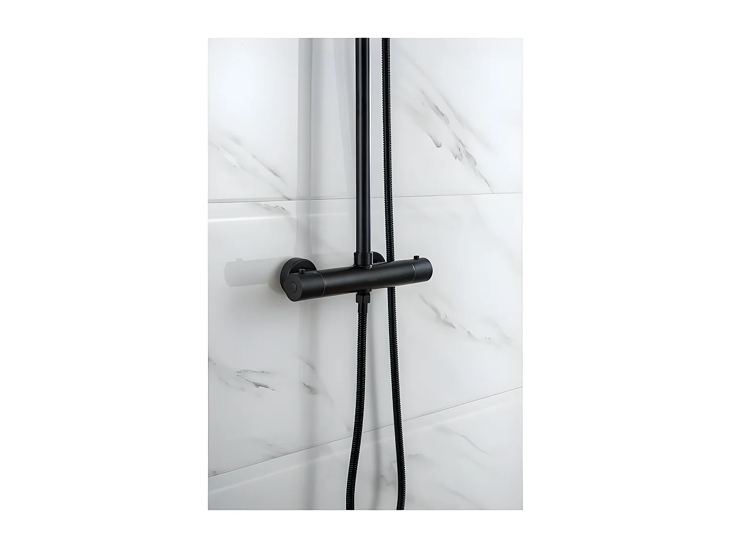 Czarna kolumna prysznicowa termostatyczna z okrągłym, wysokim prysznicem o średnicy 20 cm