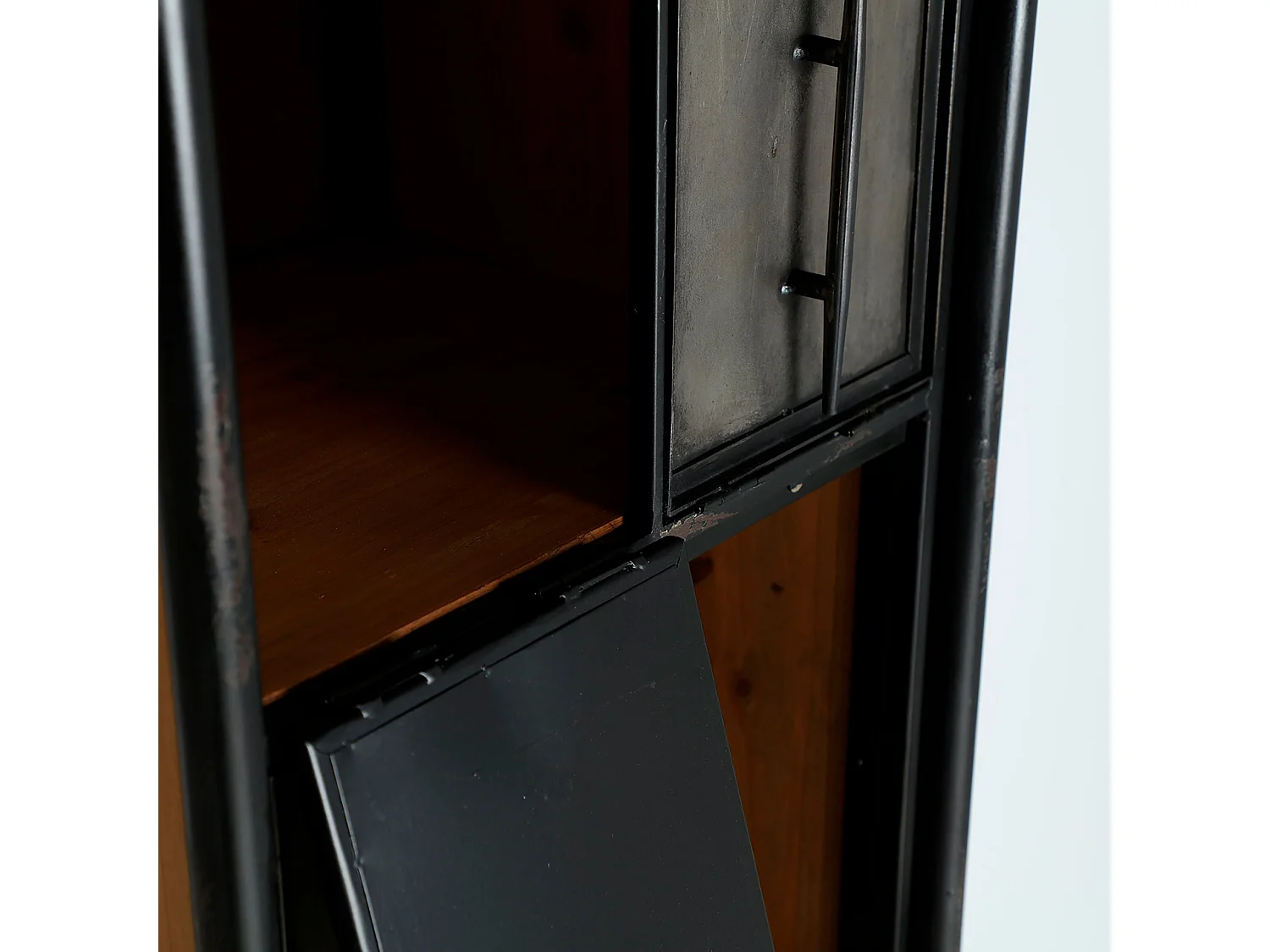 Multicajonera de hierro en color gris