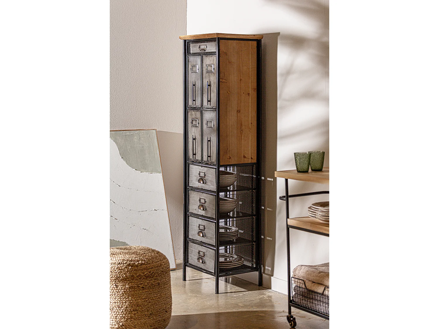 Multicajonera de hierro en color gris