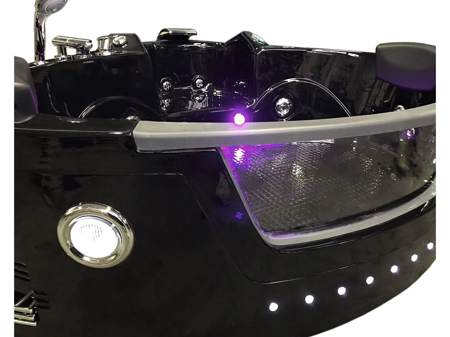 Vasca idromassaggio nera 150 x 150 cm Cromoterapia 12 getti – Papaver