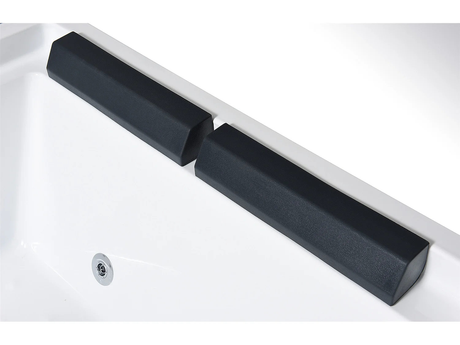 Vasca idromassaggio con vetro panoramico 170 X 120 cm 8 getti – Amber