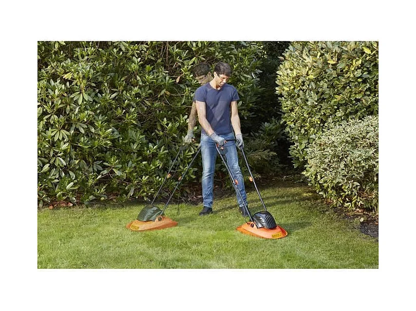 BLACK + DECKER Tondeuse electrique sur coussin dair 30cm - 1200 W - 6 lames -  BEMWH551-QS