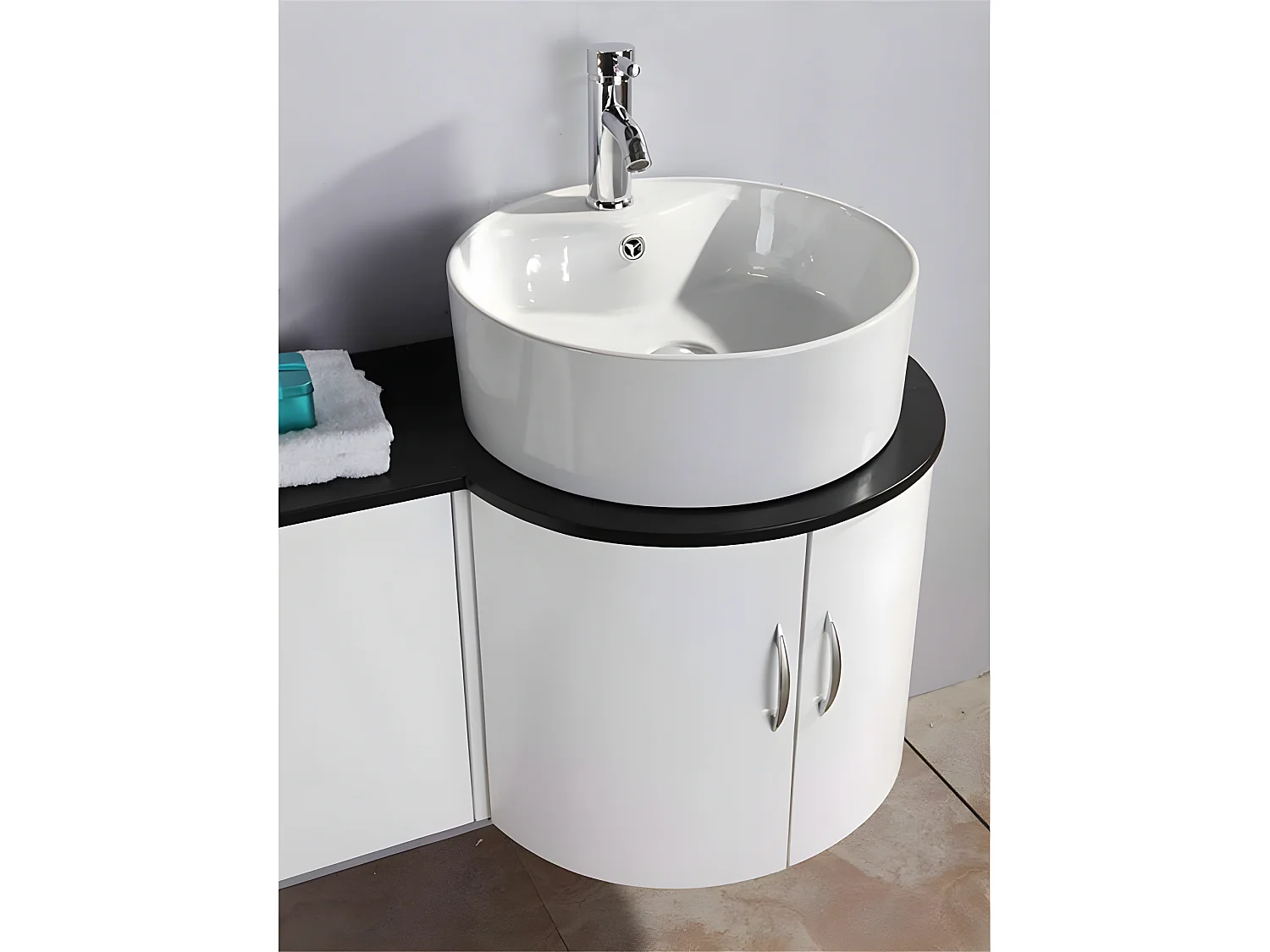 Meuble de Salle de Bain 138 cm Lavabo inclus – Eloise