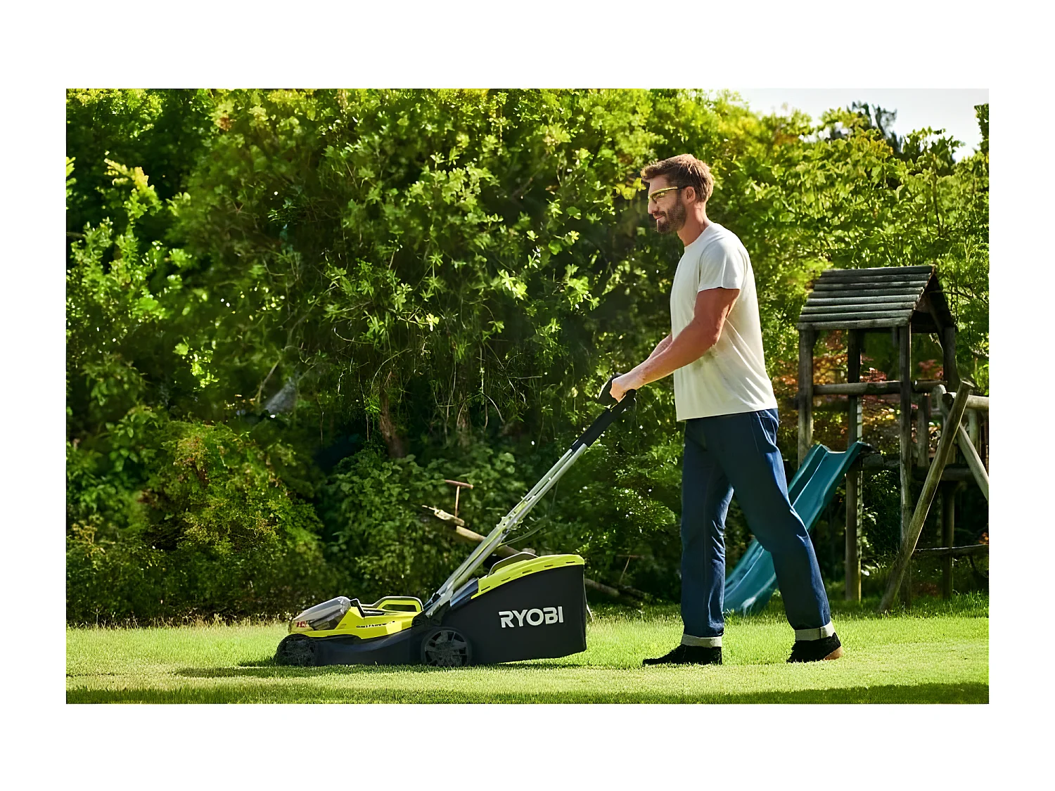 RYOBI Tondeuse Hybride - Ø 37 cm - 2 batteries LithiumPlus 36V 5,0 Ah - Noir et vert