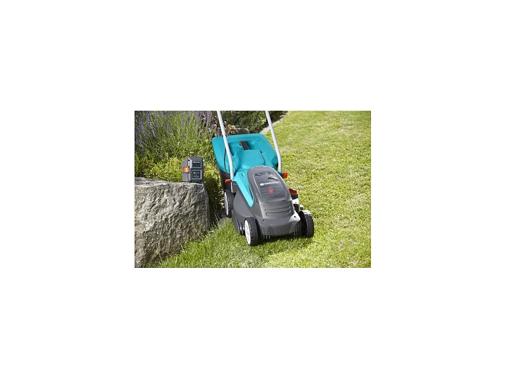 Tagliaerba elettrico PowerMax™ Li-40/32 - Batteria 40V - Larghezza di taglio 32cm - Cesto raccoglierba da 30L - Per giardini fino a 280m²