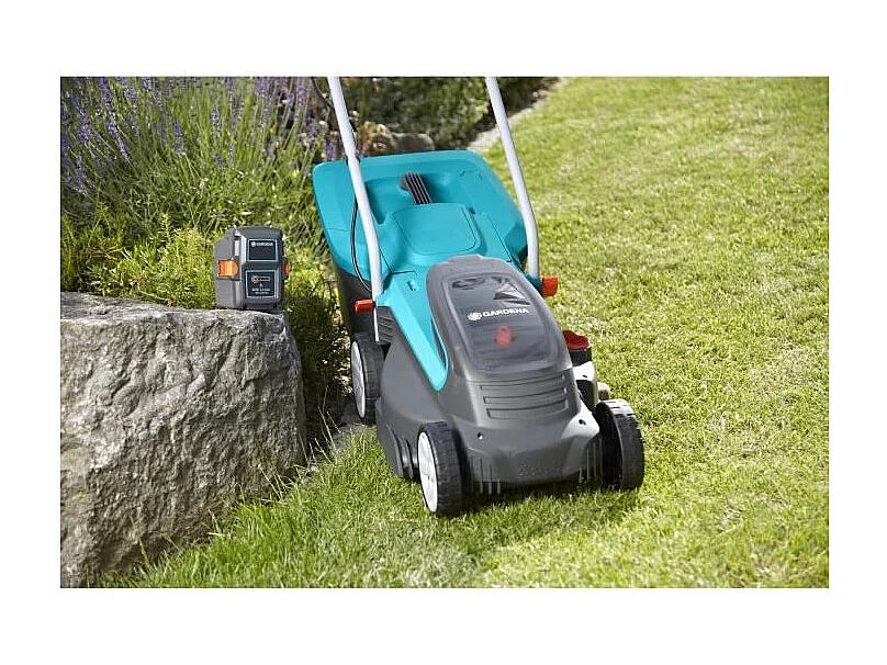 Tondeuse électrique PowerMax™ Li-40/32 - Batterie 40V - Coupe 32cm - Bac 30L - Pour jardins jusqu'à 280m²