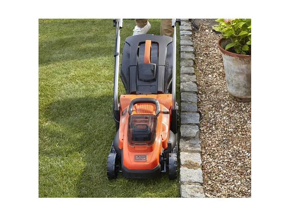 BLACK + DECKER Tondeuse 33cm sans fil LITHIUM 36V - 2,5Ah - 1 batterie -1 chargeur - 1 obturateur Mulching - BCMW3336L1-QW