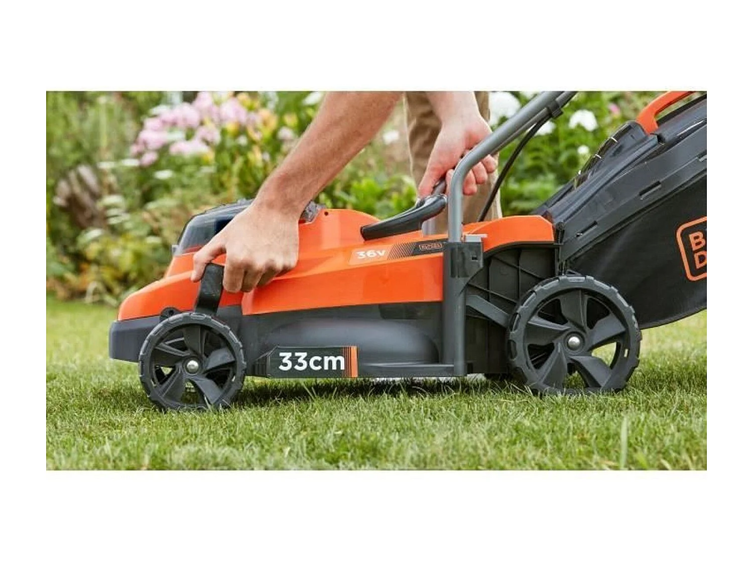Draadloze grasmaaier BLACK & DECKER BCMW3336L1-QW - 36V - 33 cm - 2,5Ah - Mulching