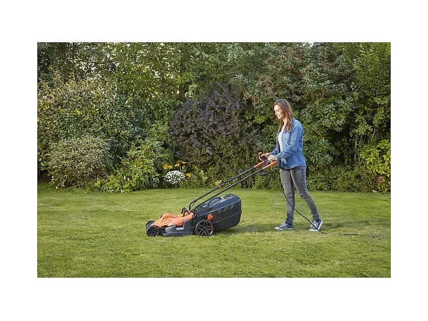 BLACK + DECKER Tondeuse  42cm 1800W - Poignee Bike BEMW481BH