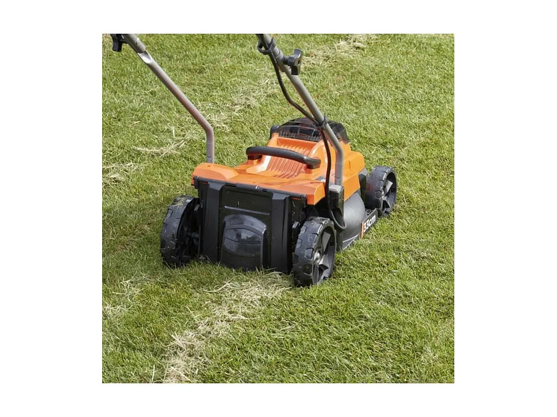 Tosaerba senza fili BLACK + DECKER 33cm LITHIUM 18V - 2,5Ah - BCMW3318N-XJ