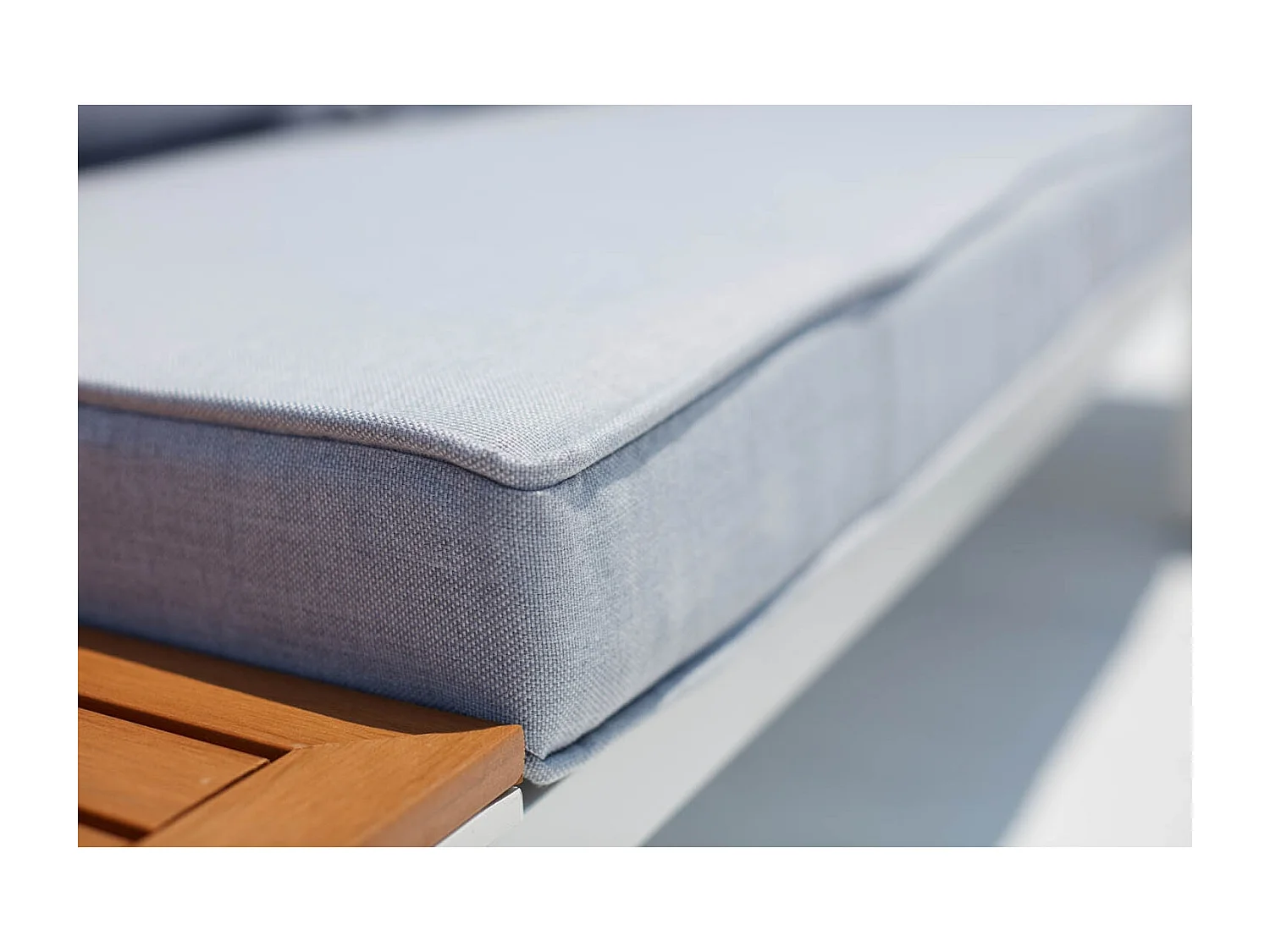 Salon de jardin 4 places en aluminium et acier blanc et gris LOLEA