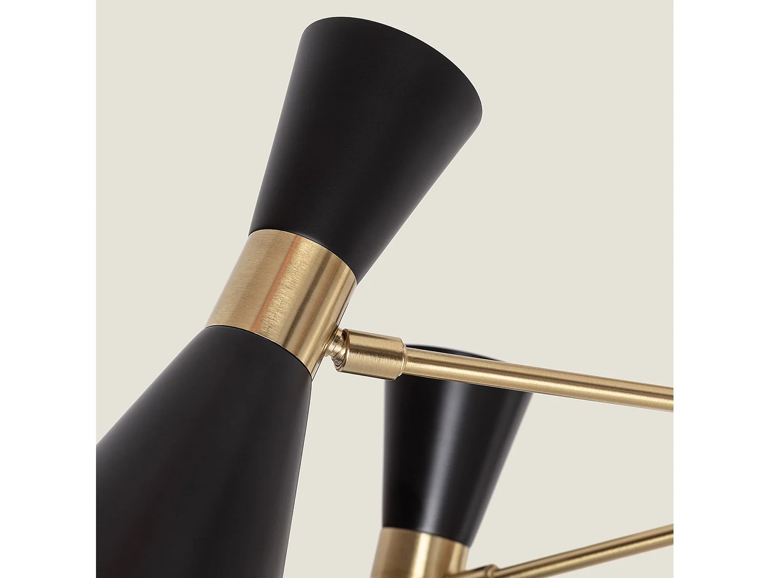 Lámpara de Techo Metal 6 Focos Jigger Negro