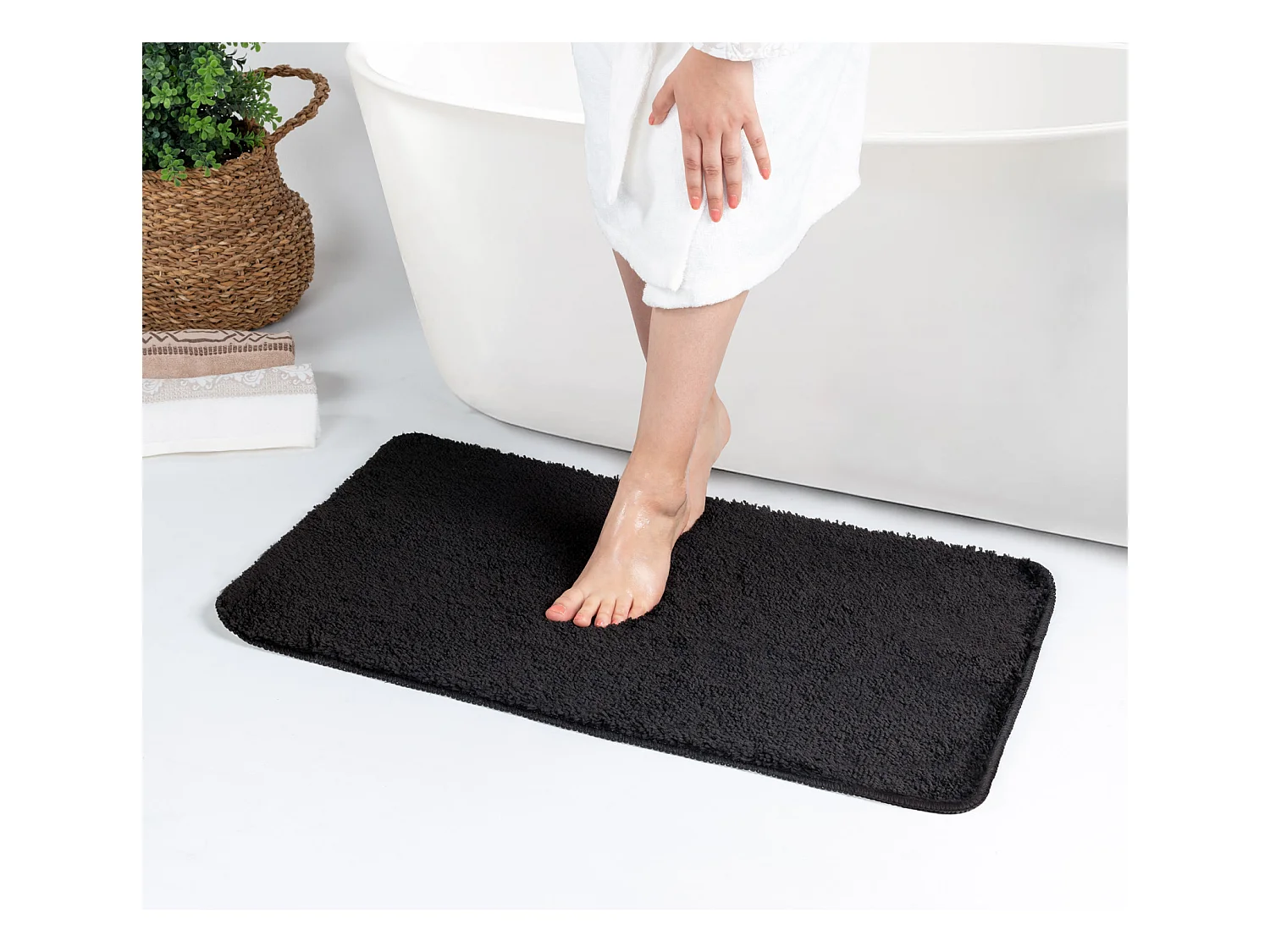 SURYA Badmat - Badkamer, Douchemat, Toiletmat - Machinewasbar Antislip Hoogpolig Badkleed JUNE - Zwart - 80x50cm - JUNE