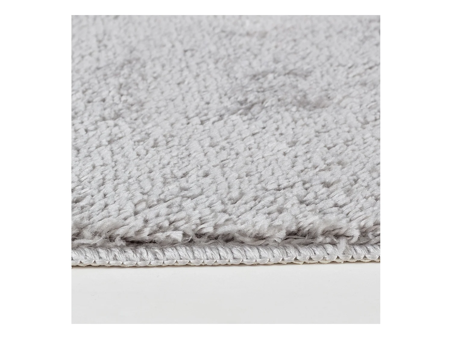 SURYA Badmat - Badkamer, Douchemat, Toiletmat - Machinewasbar Antislip Hoogpolig Badkleed JUNE - LichtGrijs - 80x50cm - JUNE