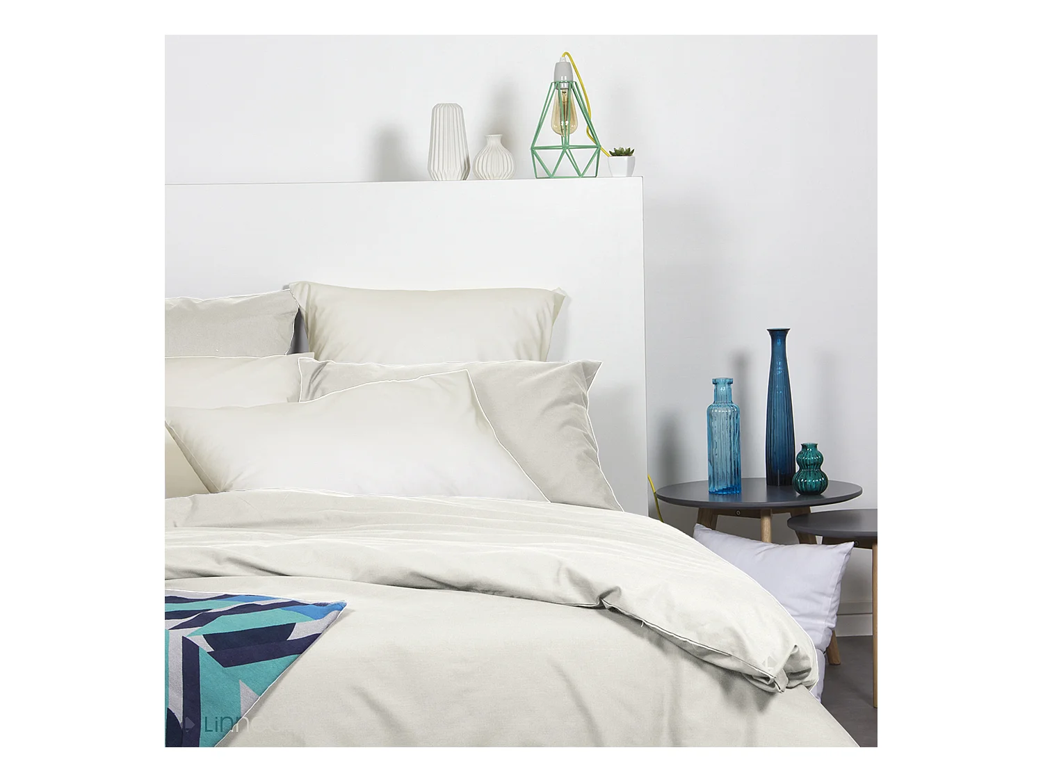 Drap housse 90x190 cm en 100% polyester microfibre LAGO écru bonnet 23 cm