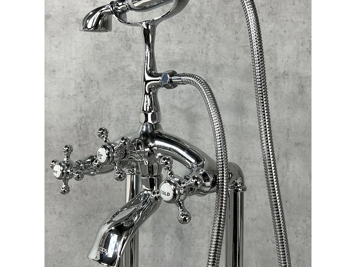 Robinet mélangeur de bain sur pied Chromé - Maddalena